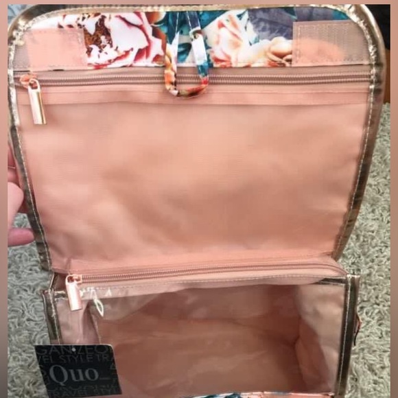 Floral Rose gold Quo makeup bag - Picture 6 of 6